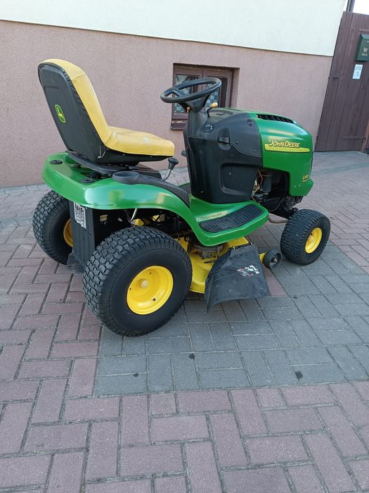 Traktorek kosiarka John Deere L100 + Gratis Pług do śniegu