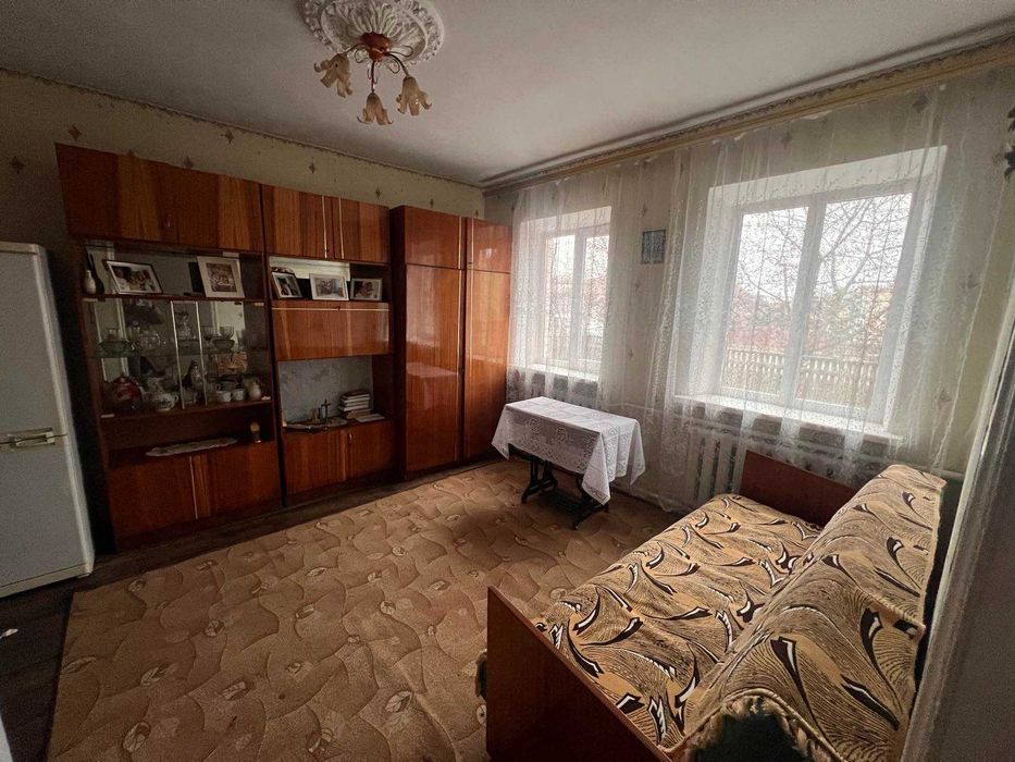 Продаж будинку в Летичеві