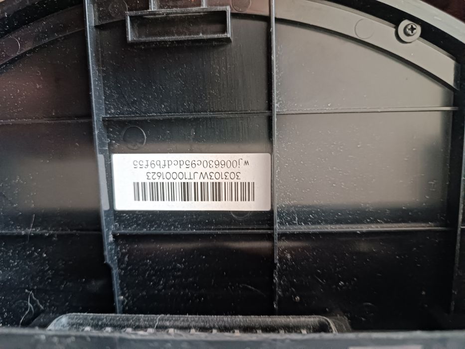 Робот пилосос Airrobo