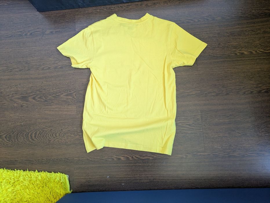 Camisola amarela da LCKR