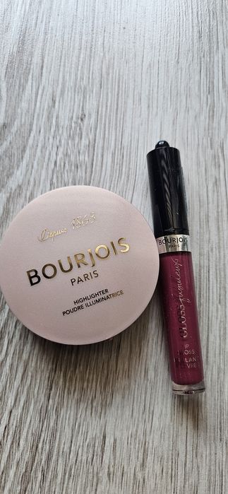 Nowy zestaw Bourjois Paris – rozświetlacz + błyszczyk