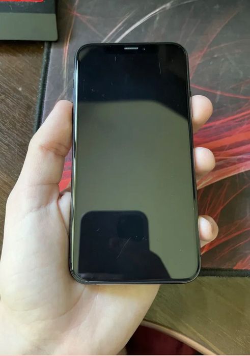 СРОЧНО  Айфон XS 64гб