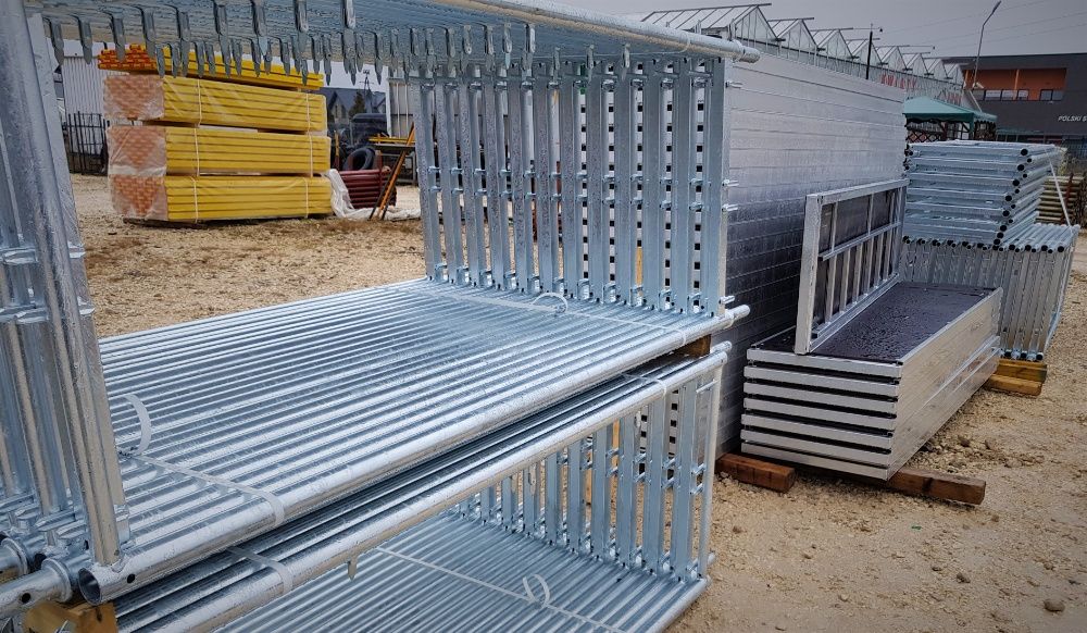 Stemple budowlane, Sprzedam rusztowania typ Plettac 100 m2, Szalunki