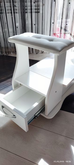 Подставка для педикюра.