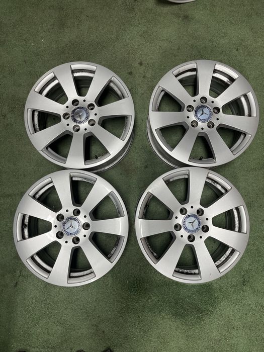 5x112 MERCEDES - BENZ 7J16 ET43 66,6 felgi aluminiowe W 204 C klasa