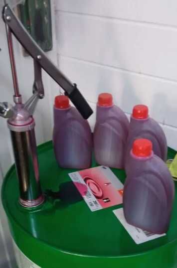 Масло 2T для двухтактного двигателя и мототехники ЯВА, ИЖ, МИНСК, 1L