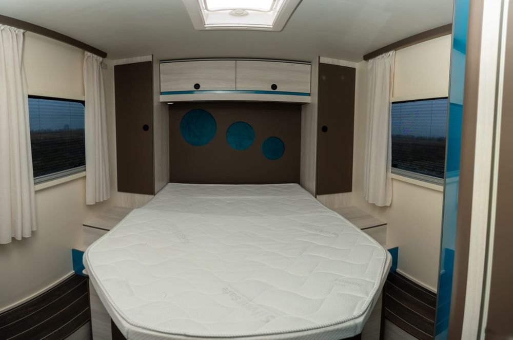 Kamper Ford Kilig Rimir Wynajem. Alkowa nowe 2024