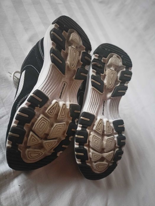 Skechers roz. 37 /UK 4/- dł. wkł. 24 cm-skóra