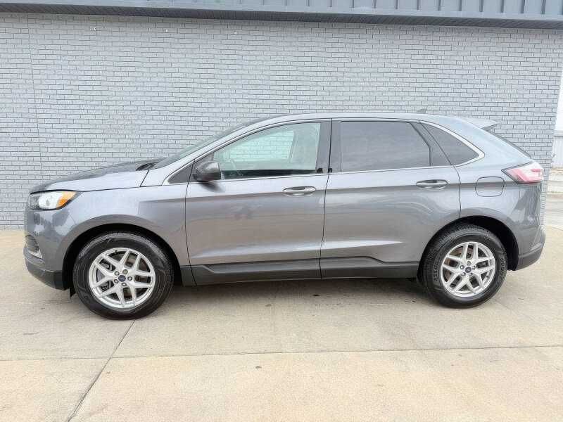 2022 Ford Edge SEL