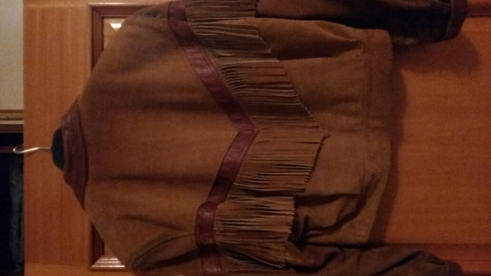 Blusão Franjas em pele