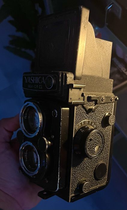 Yashica Mat 124 G