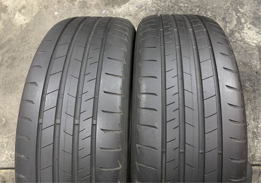 Шини Bridgestone Alenza 001 245/45 R20 пара