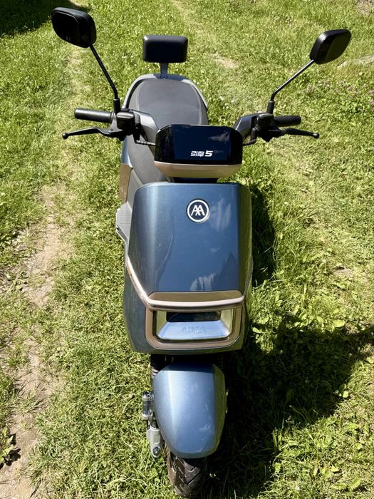 Електроскутер AIMA A700