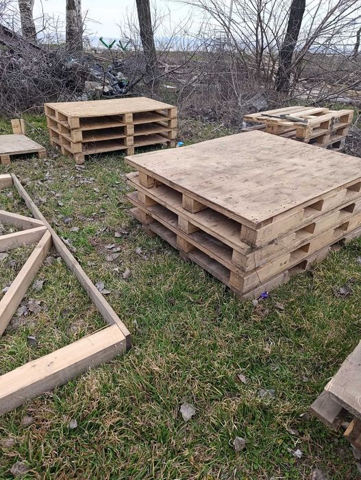 Деревні матеріали  піддони брус дошка