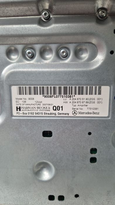 Amplificador áudio Mercedes W204