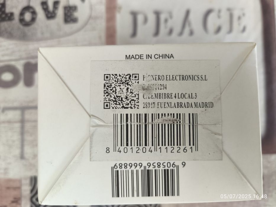 Mini bluetooth speaker