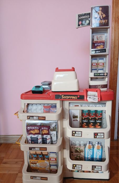 Sklepik spożywczy z kasą fiskalną