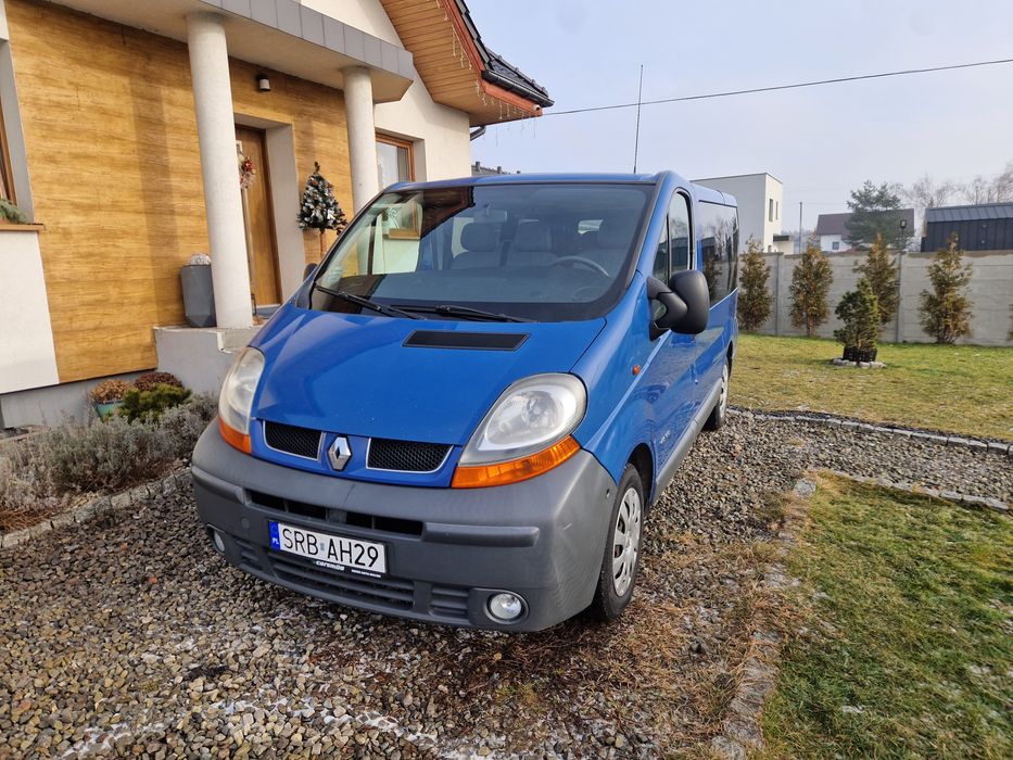 Sprzedam Renault Trafic 1,9dci 9cio osobowy