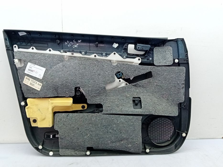 Forra porta / quartela frente direita TOYOTA Avensis Sedan (_T22_)