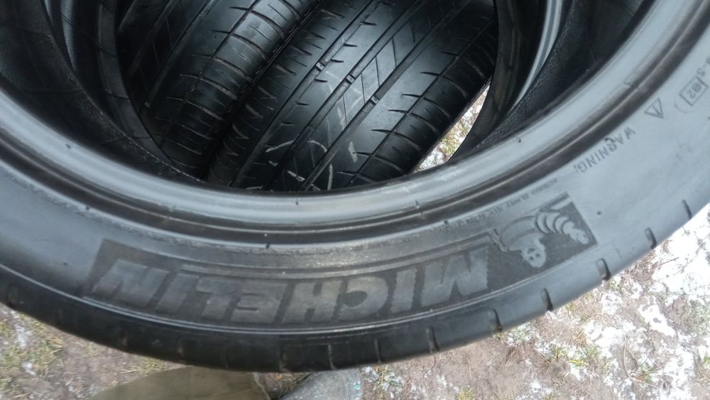 Шини автомобільні