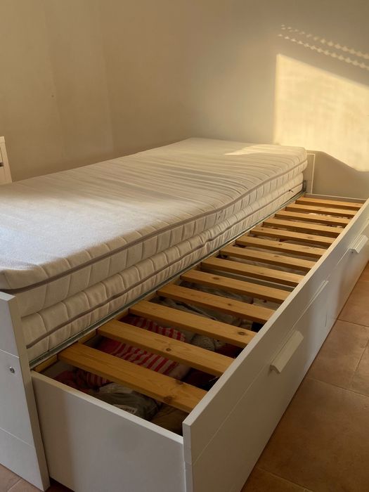Cama IKEA BRIMNES + 2 Colchões Incluídos