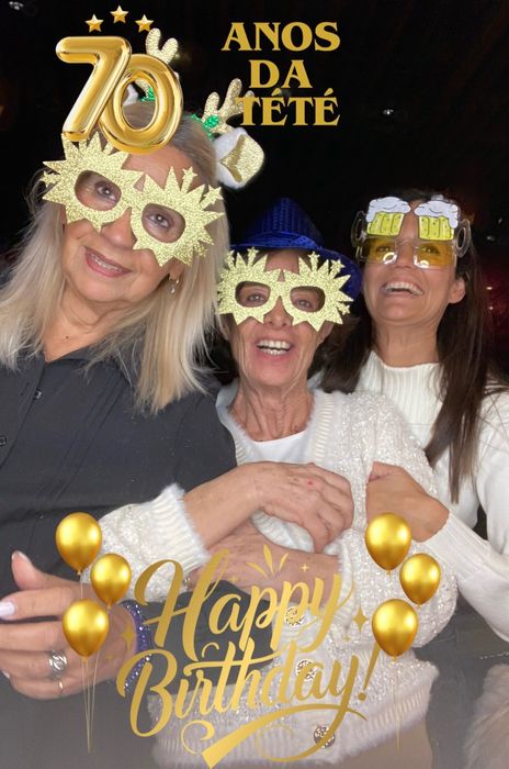 Aluguer de Photobooth e Videobooth em vidro para eventos e casamentos