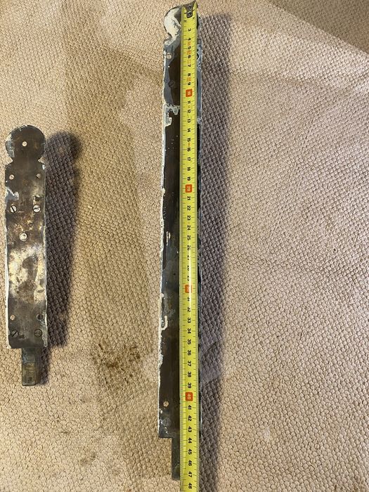 Trancas antigas em latão