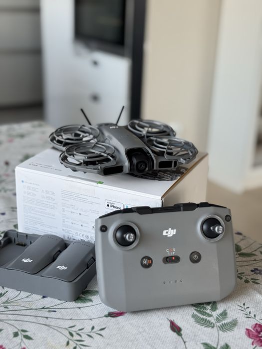 Dron DJI Neo 2 Fly More Combo Kontroler RC N3 Kamera 4K 60fps ActiveTrack
