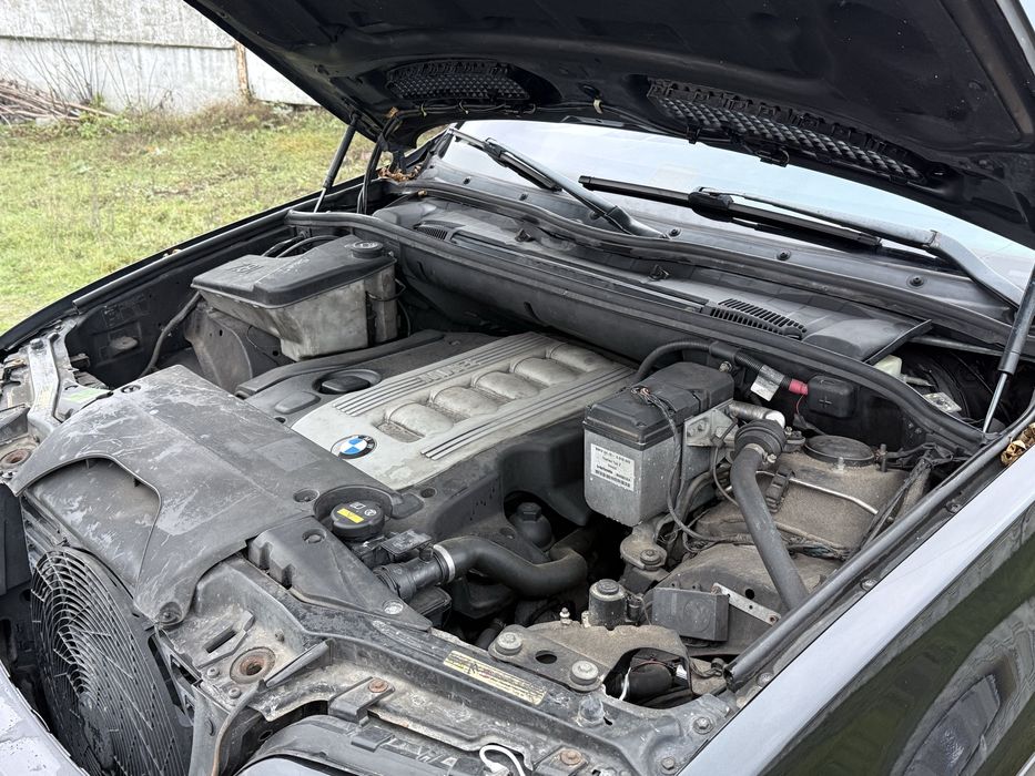 Продам BMW X5 3.0 D