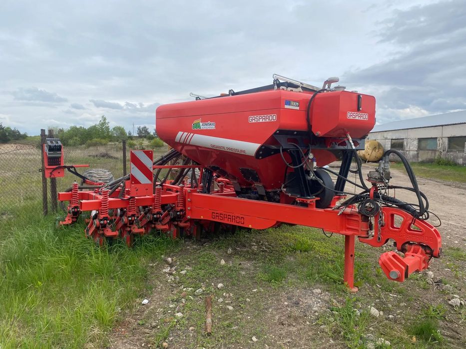 Maschio Gaspardo Gigante DP Press  Pierwszy właśćiciel