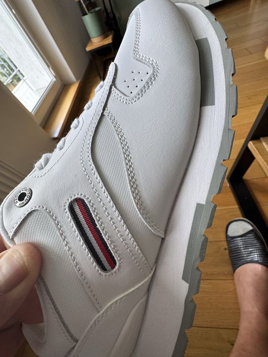 Tommy Hilfiger 44 białe meskie
