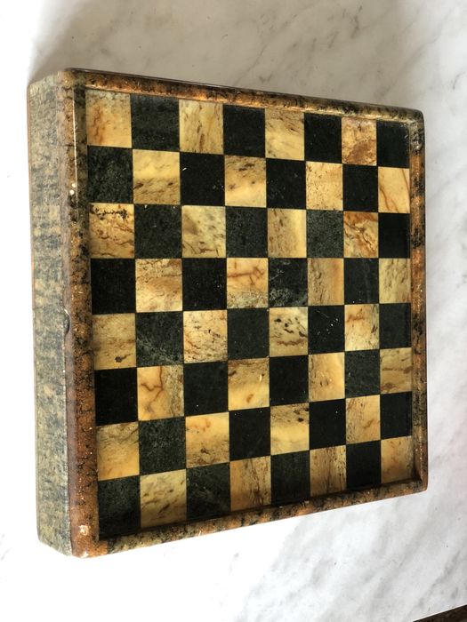 Шахматний набір з мрамору