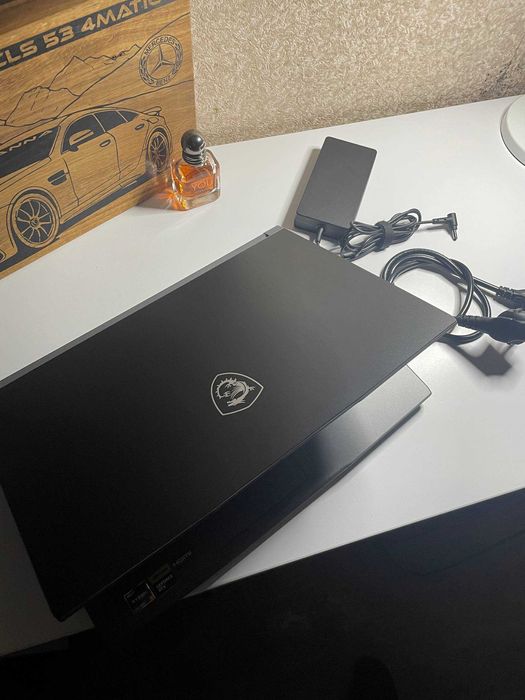 Ігровий ноутбук MSI Thin A15 B7UC