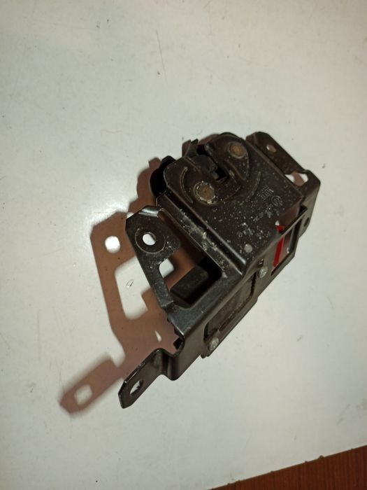 Fecho da Mala - BMW 3 Compact (E46) | 01 - 05