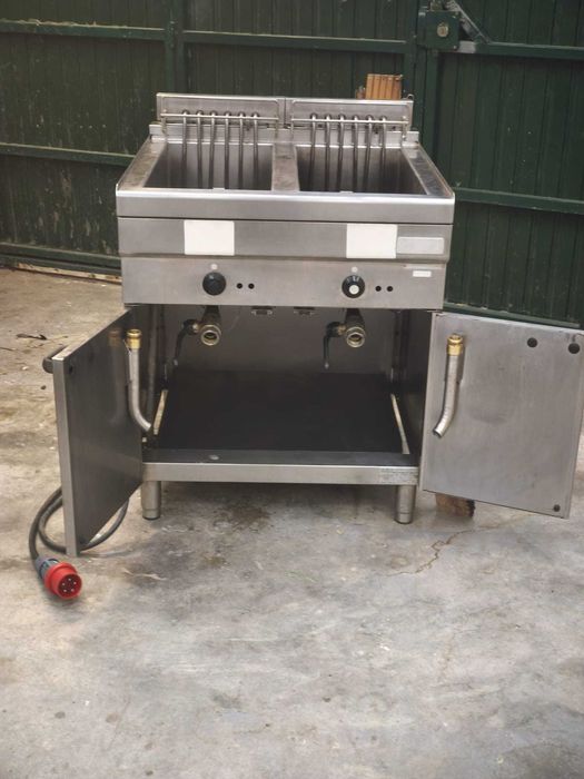 Fritadeira Industrial de duas cubas