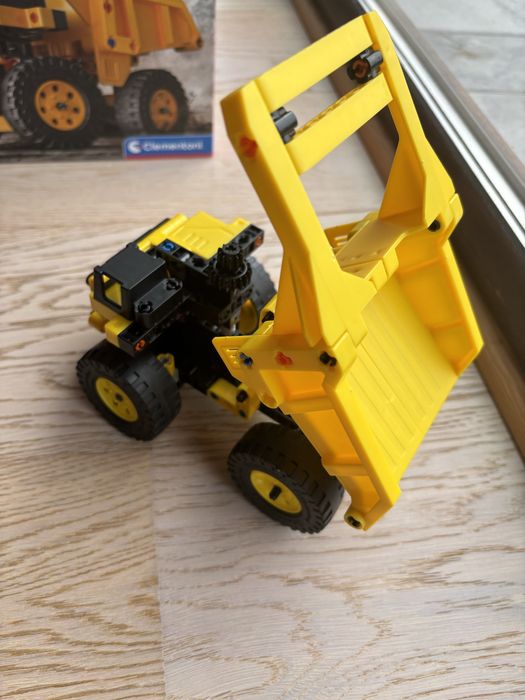 Klocki Clementoni Pojazdy Górnicze Wywrotka jak Lego Technics