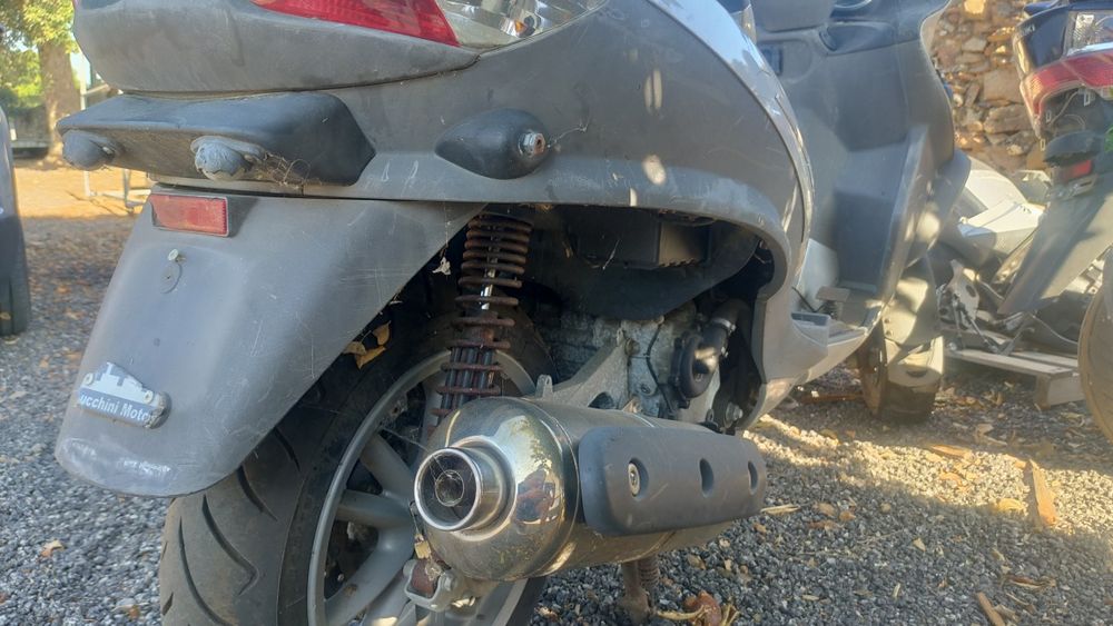 Piaggio MP3 400LT