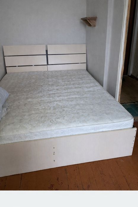 Ліжко  160 на 200