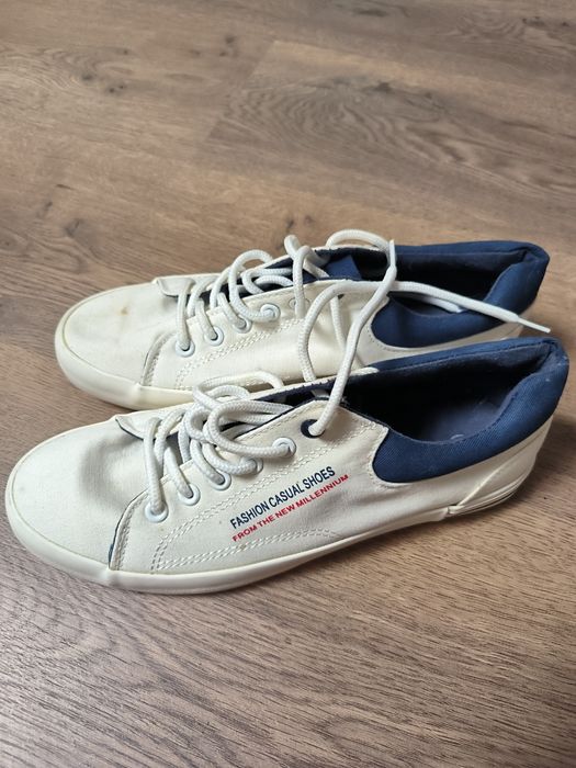 Кеди підліткові білі