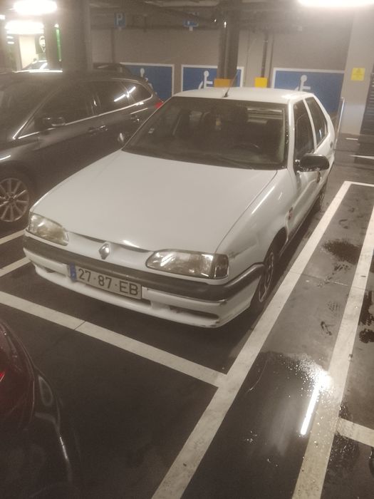 Renault 19 direitinho
