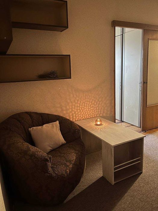 Здам 3-к кв. Ак.Єфремова 17, ст. м. Академмістечко Святошин!