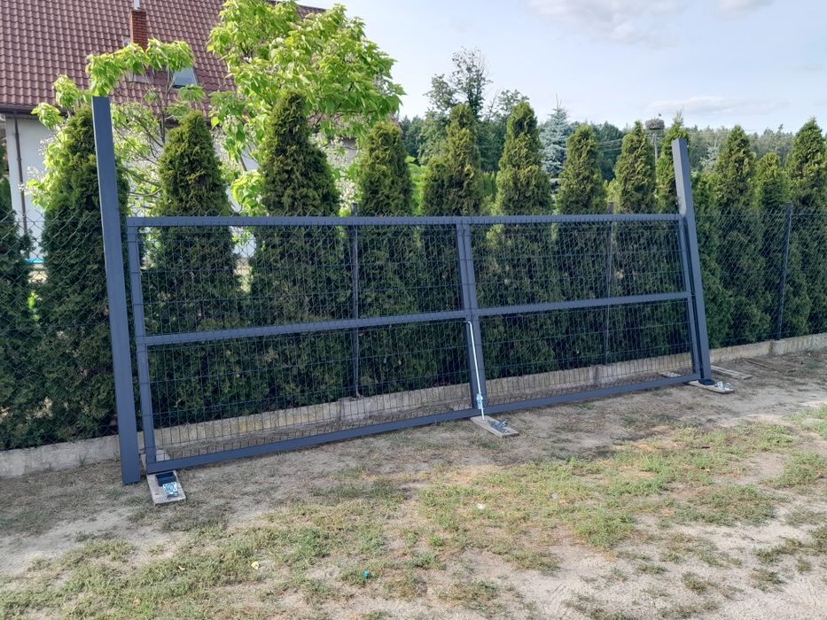 Brama 5M OD RĘKI 2x2,5m H 162  Grafit 7016 Kompletna