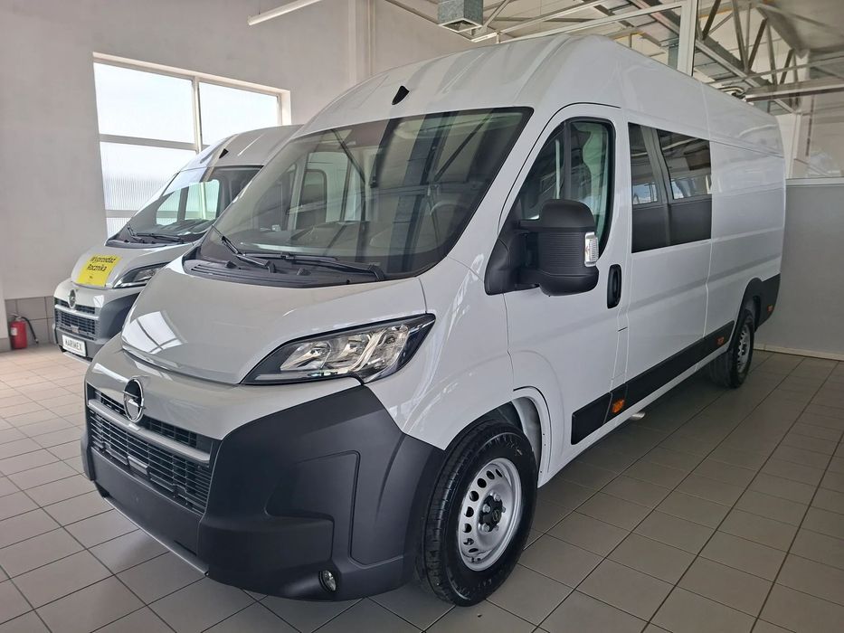 Opel Movano  Brygadowy 7 miejscowy L4H2