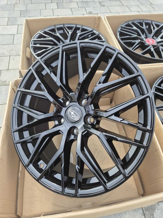 Felgi 18" 5x114,3 Nissan Renault Mitsubishi Hyundai Nowe Czarne TPMS | #RS4