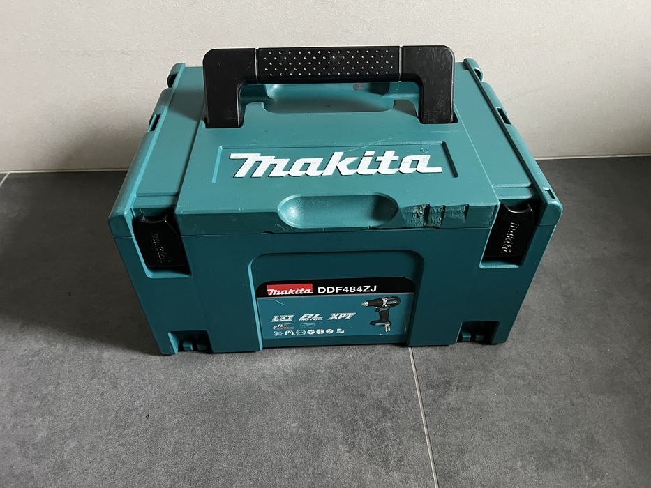 Акум.Ударний шуруповерт +ліхтар Makita DHP482+DML815