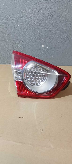Lampa Tył Tylna Lewa Ford Kuga Mk1 Lewa Lampa Ford Kuga Mk1 W Klapę