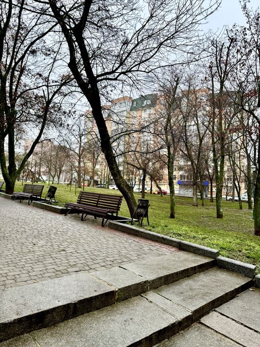 Продам квартиру 100 м2  автономное отопление