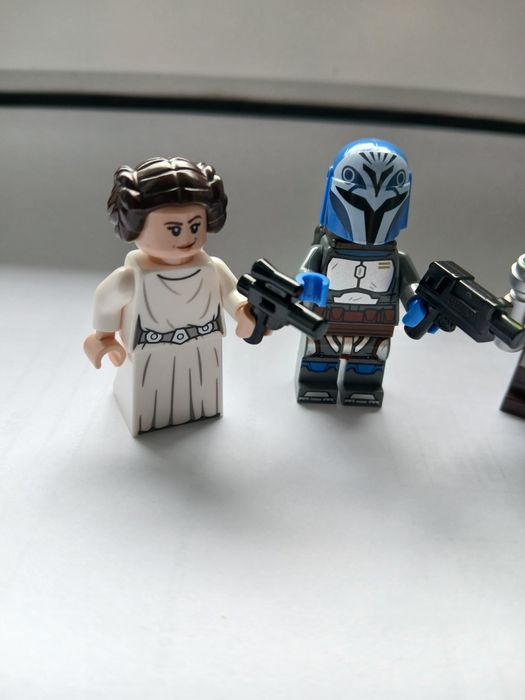 9Figurki Lego Star Wars Leia, Qui-Gon Jinn, Bo-Katan Kryze