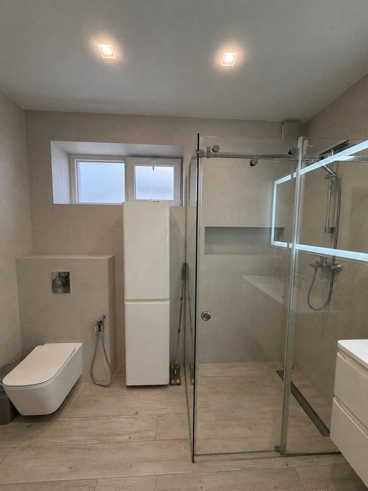Продам укомплектований котедж з якісним ремонтом.