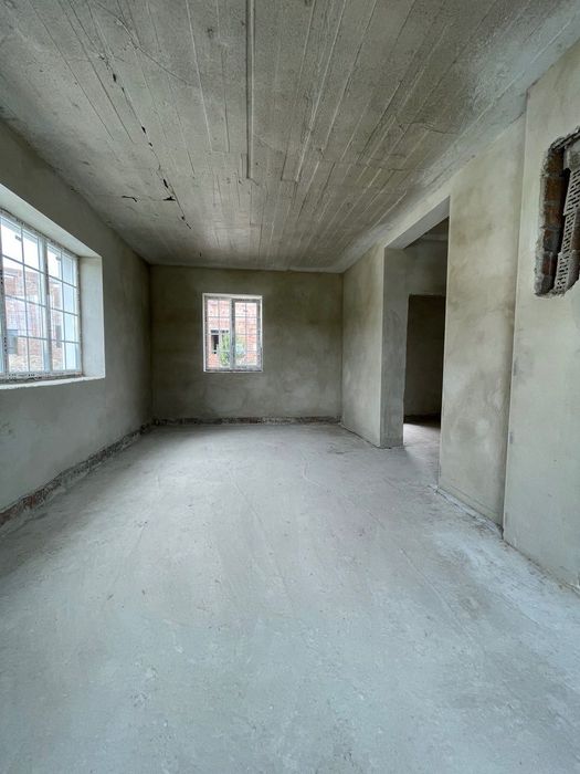 Продаж окремостоячого 3 кімнатного будинку у с. Бірки